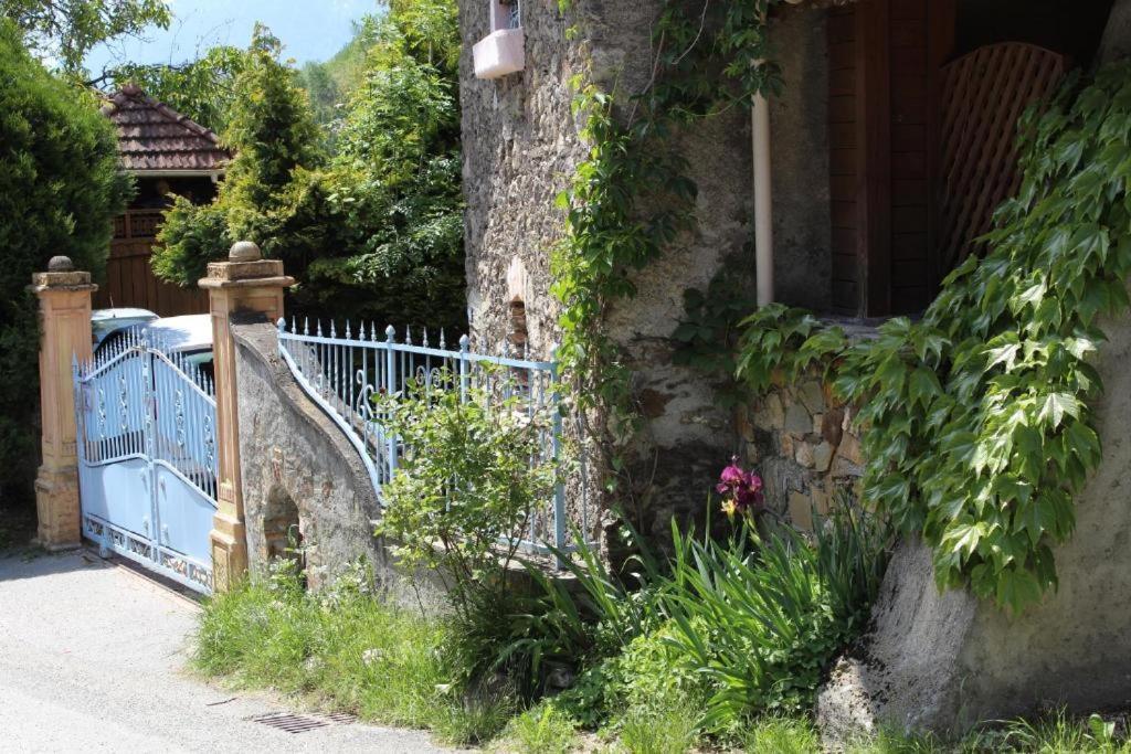 Studio Atypique Et Cosy, Classe "Gite De France" 5Min Centre, 15Min Gare, Lit Queen Size "Climatisation, Netflix Et Wifi, Parking, Lave Vaisselle, Boite A Cles Pour Arrivee Tardive - Gites La Tarine Albertville Exterior photo